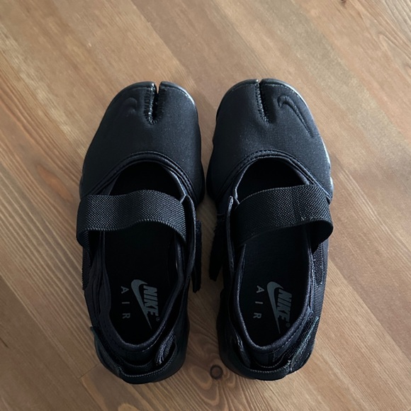 Nike air rift breathe triple black sneakers - Picture 3 of 3